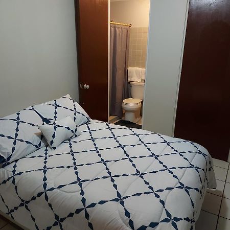 Condado San Juan Prime Location 5Minswalk To Beach Extérieur photo
