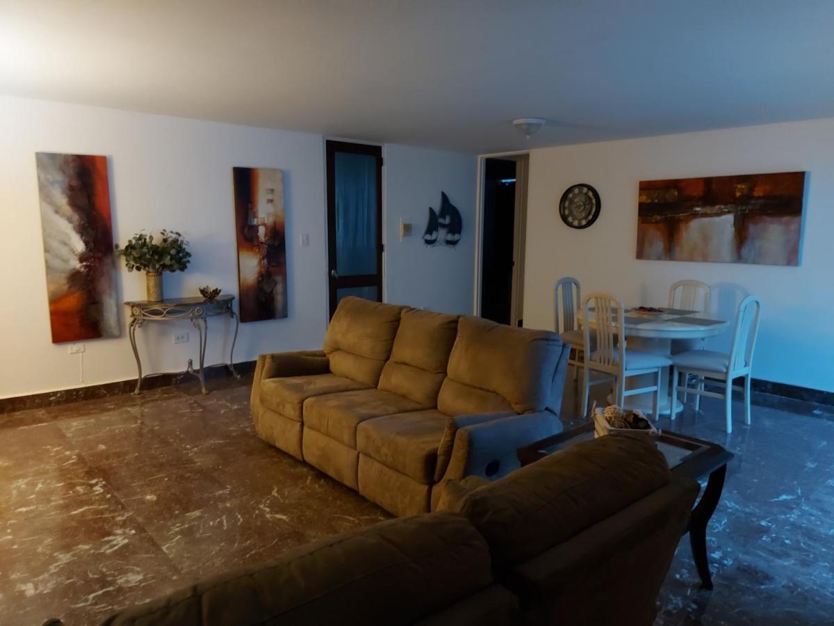 Condado San Juan Prime Location 5Minswalk To Beach Extérieur photo